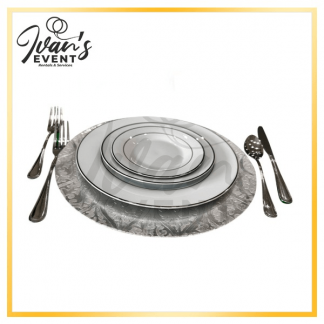 Set of Plate White and Silver
